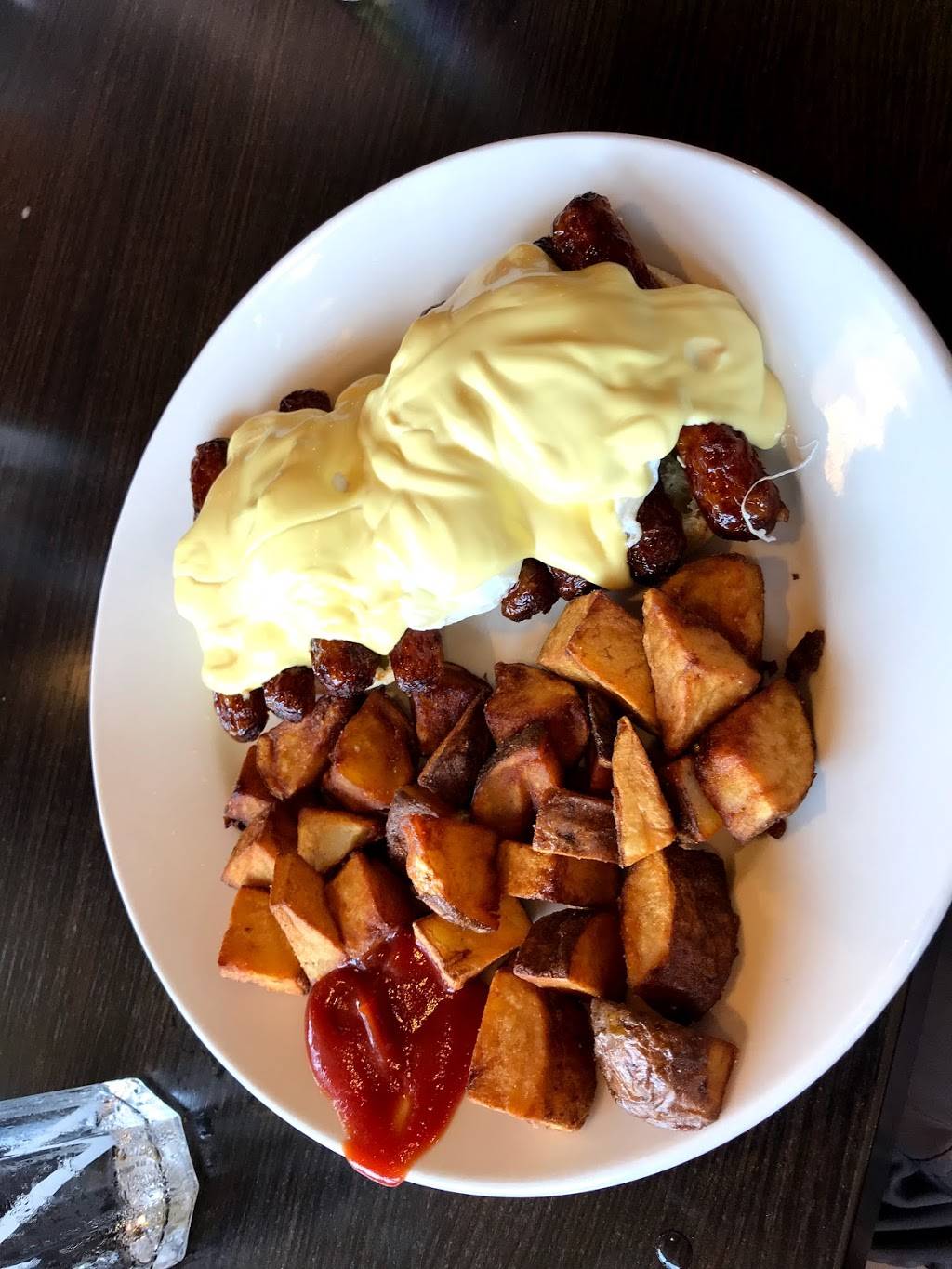 Riveredge Restaurant | restaurant | 233A The Queensway S, Keswick, ON L4P 2A8, Canada | 9054762222 OR +1 905-476-2222