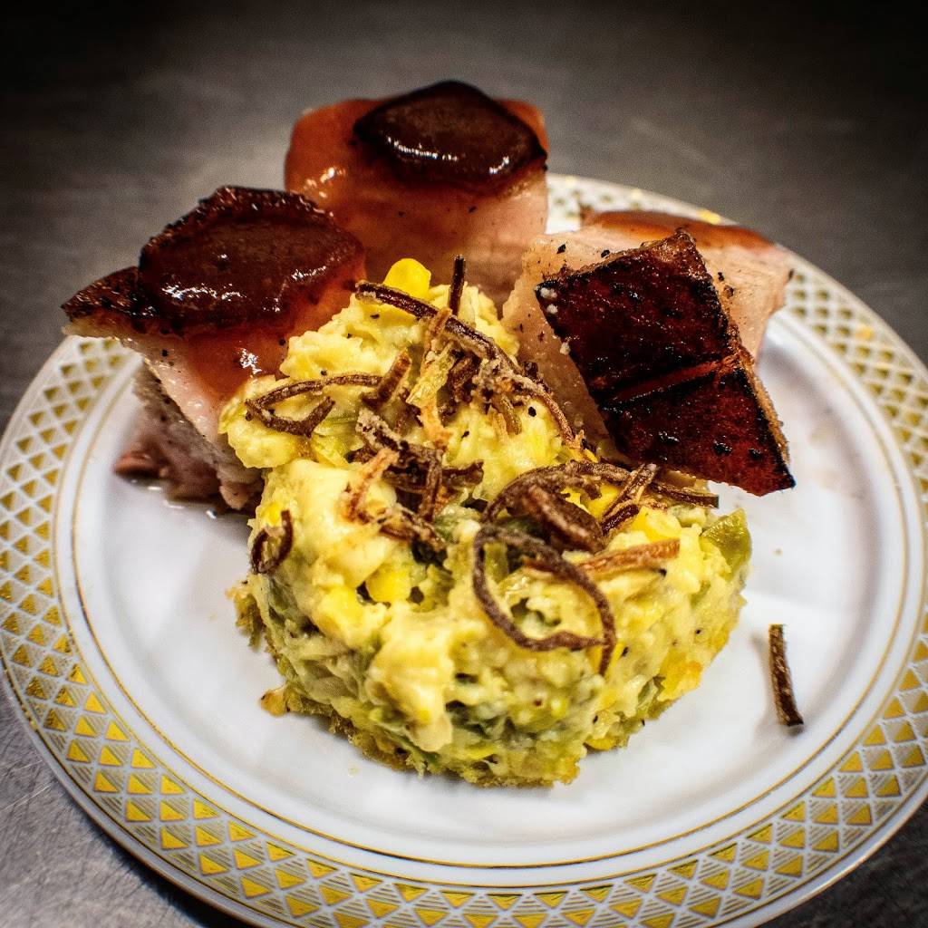 Intrinsic Smokehouse Brewery + BBQ Catering | restaurant | 509 W State St, Garland, TX 75040, USA | 9722722400 OR +1 972-272-2400