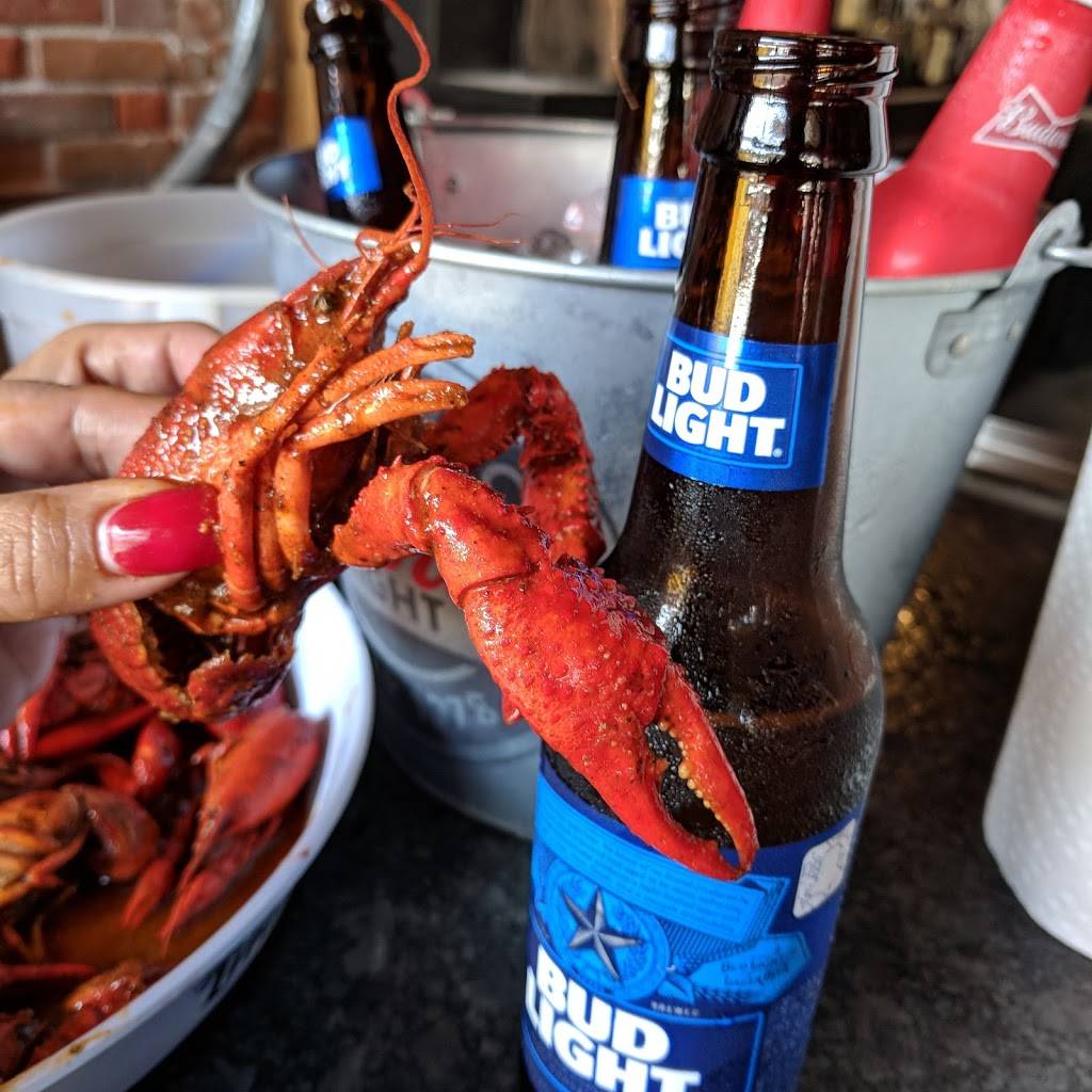 Brews Brothers | restaurant | 2404 Strand St, Galveston, TX 77550, USA | 4097632739 OR +1 409-763-2739