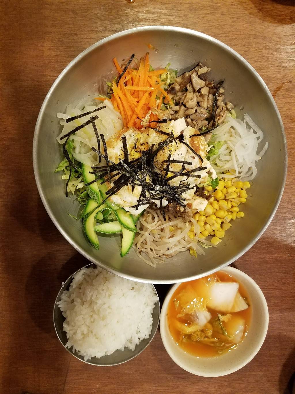 Lighthouse Tofu & BBQ | restaurant | 4121 Chatelain Rd, Annandale, VA 22003, USA | 7033333436 OR +1 703-333-3436