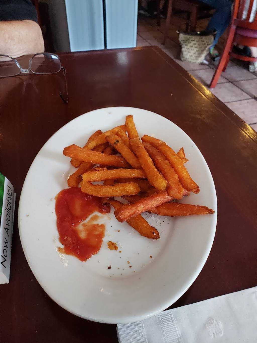 12 Ocean Grill | restaurant | 12 Ocean Blvd, Seabrook, NH 03874, USA | 6037602182 OR +1 603-760-2182