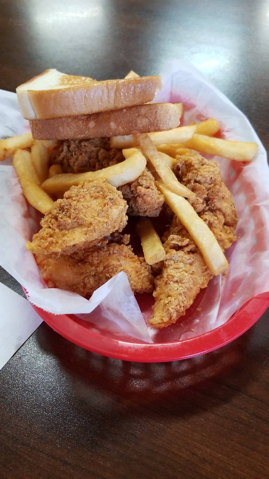 The Fishin Pig | restaurant | 6340, 1518 S Broadway St, Poplar Bluff, MO 63901, USA | 5737767442 OR +1 573-776-7442