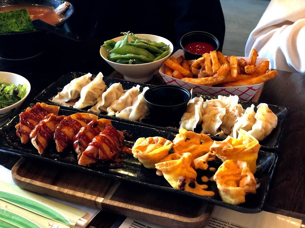 OZI | restaurant | 19 Bogart St unit 1, Brooklyn, NY 11206, USA | 7189136316 OR +1 718-913-6316