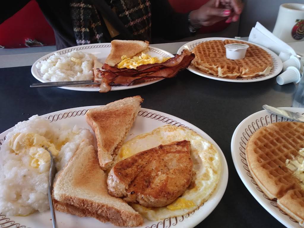 Waffle House | meal takeaway | 112 Cherokee Crossing, Whittier, NC 28789, USA | 8284976226 OR +1 828-497-6226