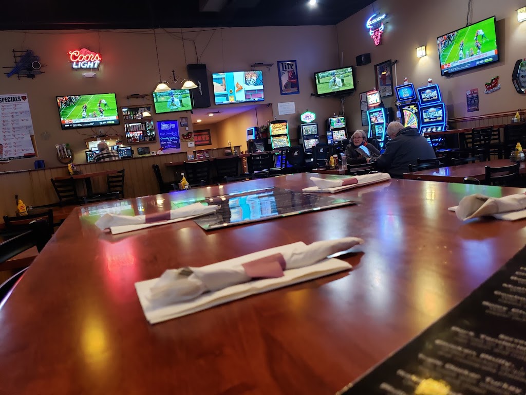 Poor Boys Pub | restaurant | 283 Montgomery Rd #1653, Montgomery, IL 60538, USA | 6308011808 OR +1 630-801-1808