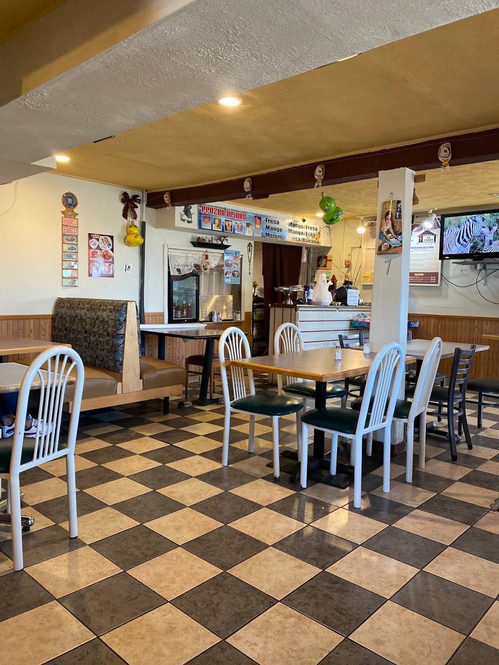 La Choza | restaurant | 5133 S 25th St, Omaha, NE 68107, USA | 4027339554 OR +1 402-733-9554