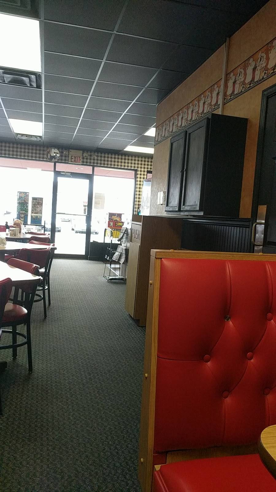 Pizza Joes | restaurant | Champion Plaza, 4437 Mahoning Ave, Warren, OH 44483, USA | 3308477244 OR +1 330-847-7244