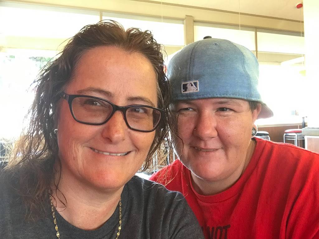 Carls Jr. | restaurant | 9022 Adams Ave, Huntington Beach, CA 92646, USA | 7149681934 OR +1 714-968-1934