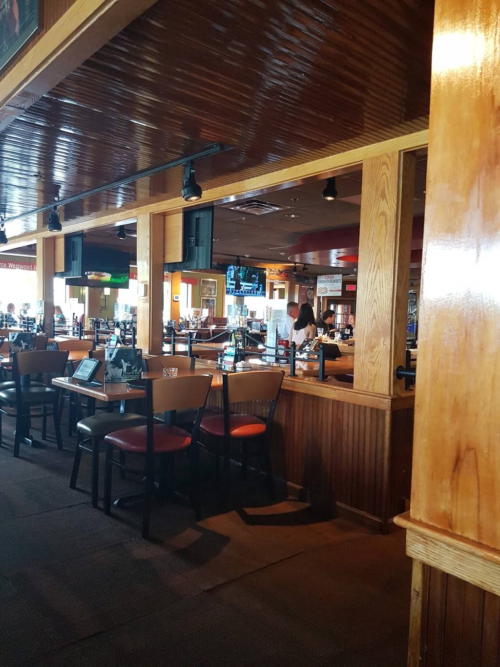 Applebees Grill + Bar | restaurant | 4890 Okeechobee Rd, Fort Pierce, FL 34947, USA | 7724601444 OR +1 772-460-1444