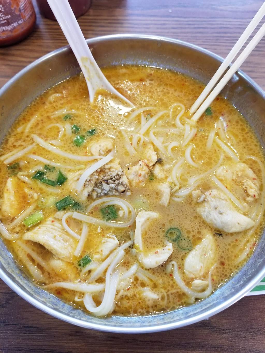 Krua Thai | meal takeaway | 3542 Milwaukee Ave, Northbrook, IL 60062, USA | 8473768481 OR +1 847-376-8481