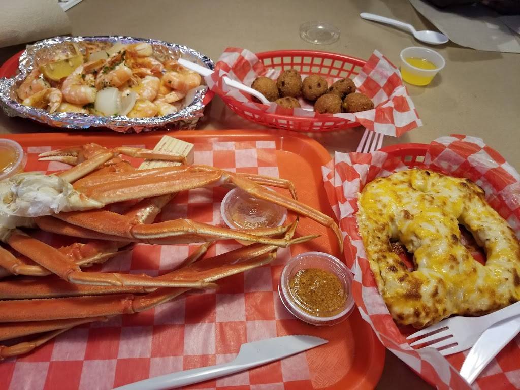 Fat Boys Crabhouse | restaurant | 1651 Maryland 3, Crofton, MD 21114, USA | 4432924709 OR +1 443-292-4709