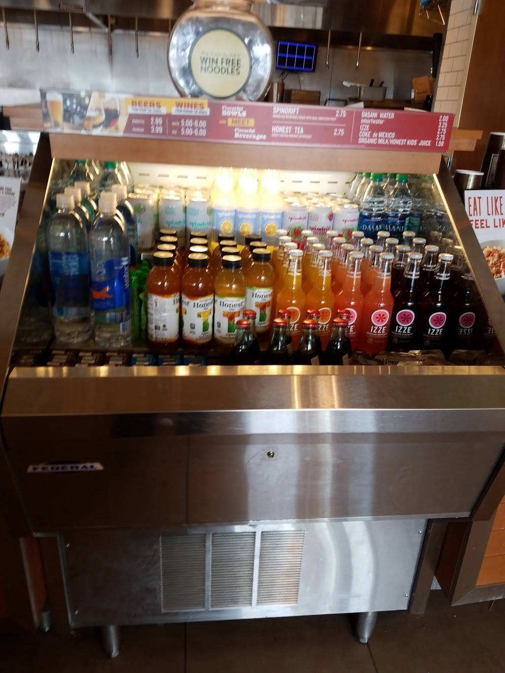 Noodles and Company | restaurant | 10942 N Port Washington Rd, Mequon, WI 53092, USA | 2622408406 OR +1 262-240-8406