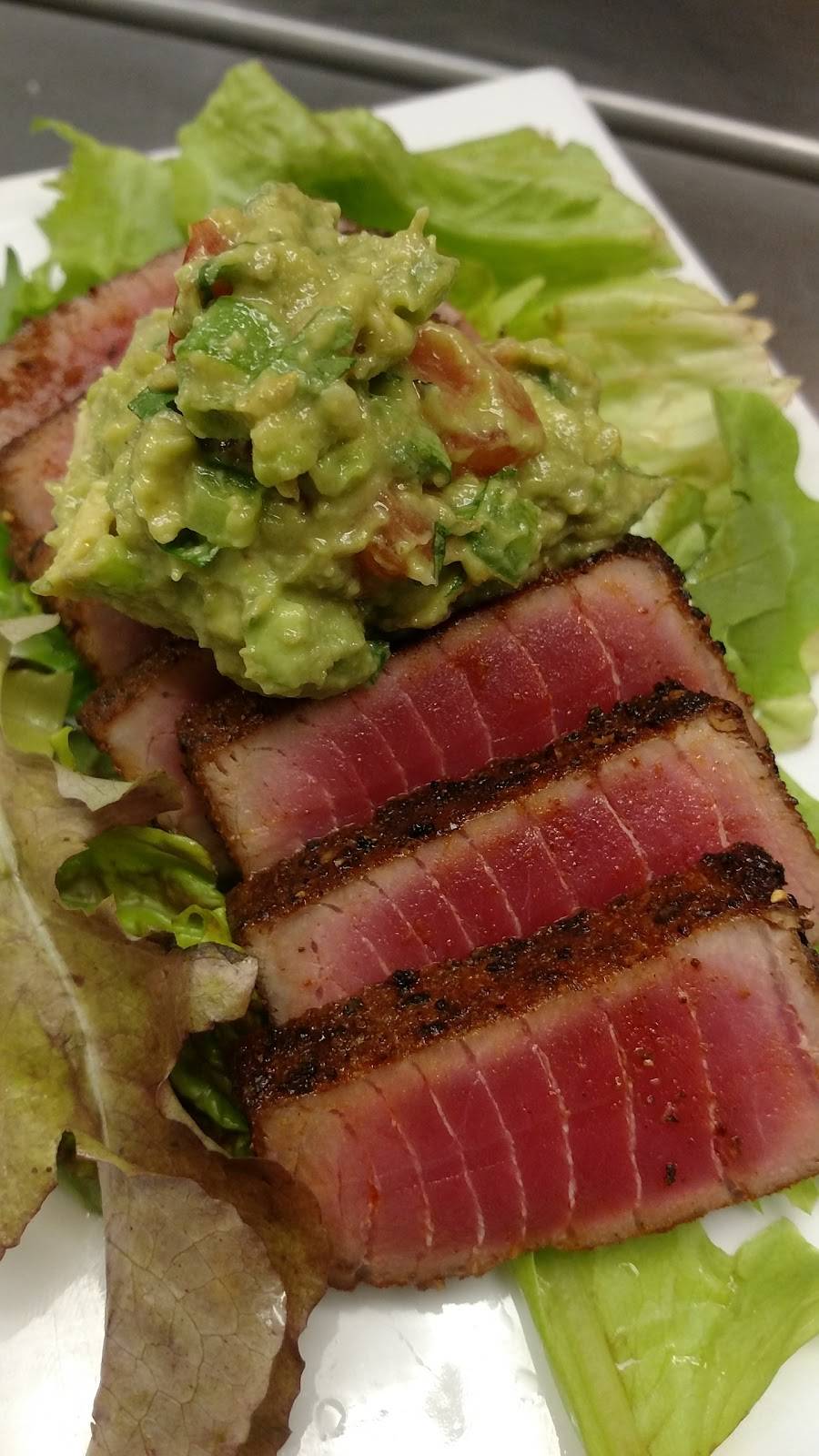 The New York Restaurant | restaurant | 101 State St, Harbor Springs, MI 49740, USA | 2315261904 OR +1 231-526-1904