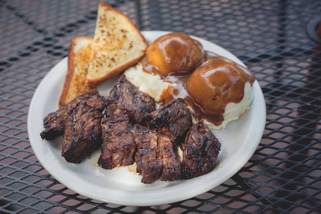 The Fastnet Pub | restaurant | 1 Broadway, Newport, RI 02840, USA | 4018459311 OR +1 401-845-9311