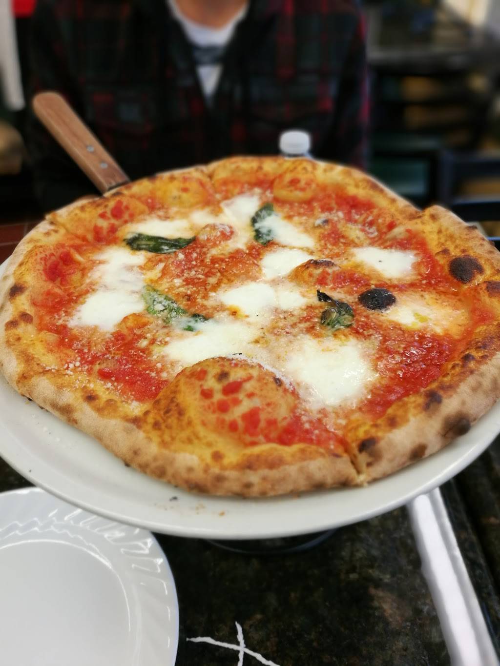 Saverios Authentic Pizza Napoletana | meal takeaway | 929 N Broadway, North Massapequa, NY 11758, USA | 5167990091 OR +1 516-799-0091
