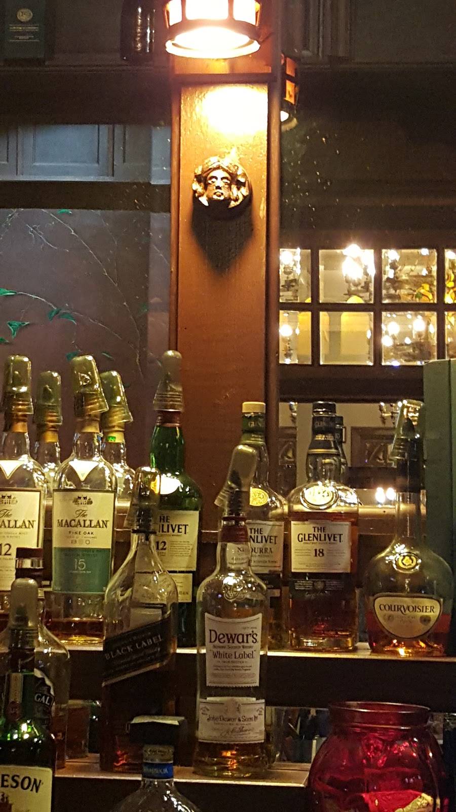 Murphys Landing Bar and Grille | restaurant | 6 S Broad St, Middletown, OH 45044, USA | 5136498867 OR +1 513-649-8867