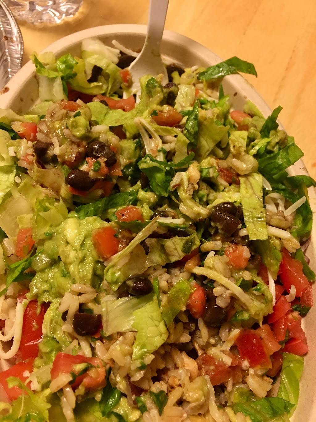 Chipotle Mexican Grill | restaurant | 6325 Commerce Blvd, Rohnert Park, CA 94928, USA | 7075360348 OR +1 707-536-0348
