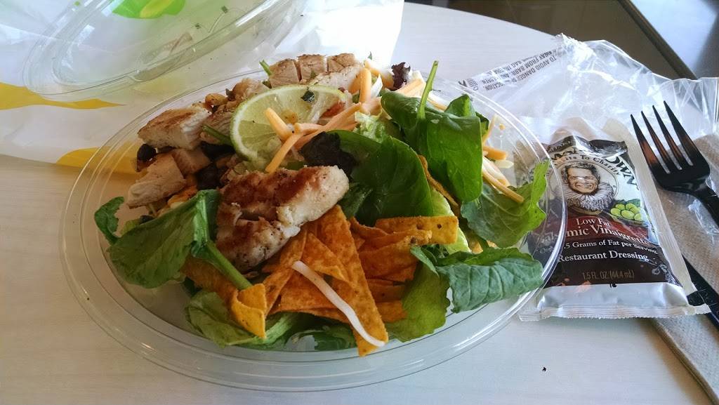 McDonalds | cafe | 250 Highland Ave, Seekonk, MA 02771, USA | 5083363430 OR +1 508-336-3430