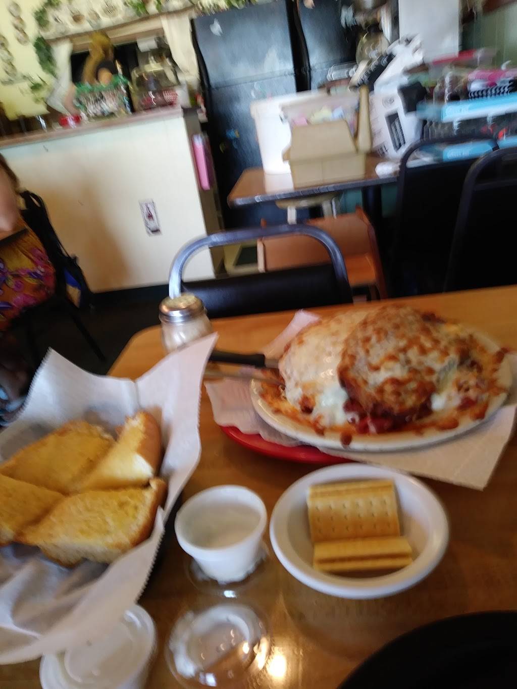 Spankys Pizza & Sub | restaurant | 923 Summit St, Crescent City, FL 32112, USA | 3866982315 OR +1 386-698-2315