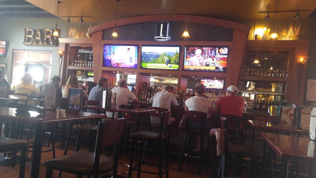 Lakes Tavern & Grill | restaurant | 9240 Hudson Rd, St Paul, MN 55125, USA | 6512872000 OR +1 651-287-2000