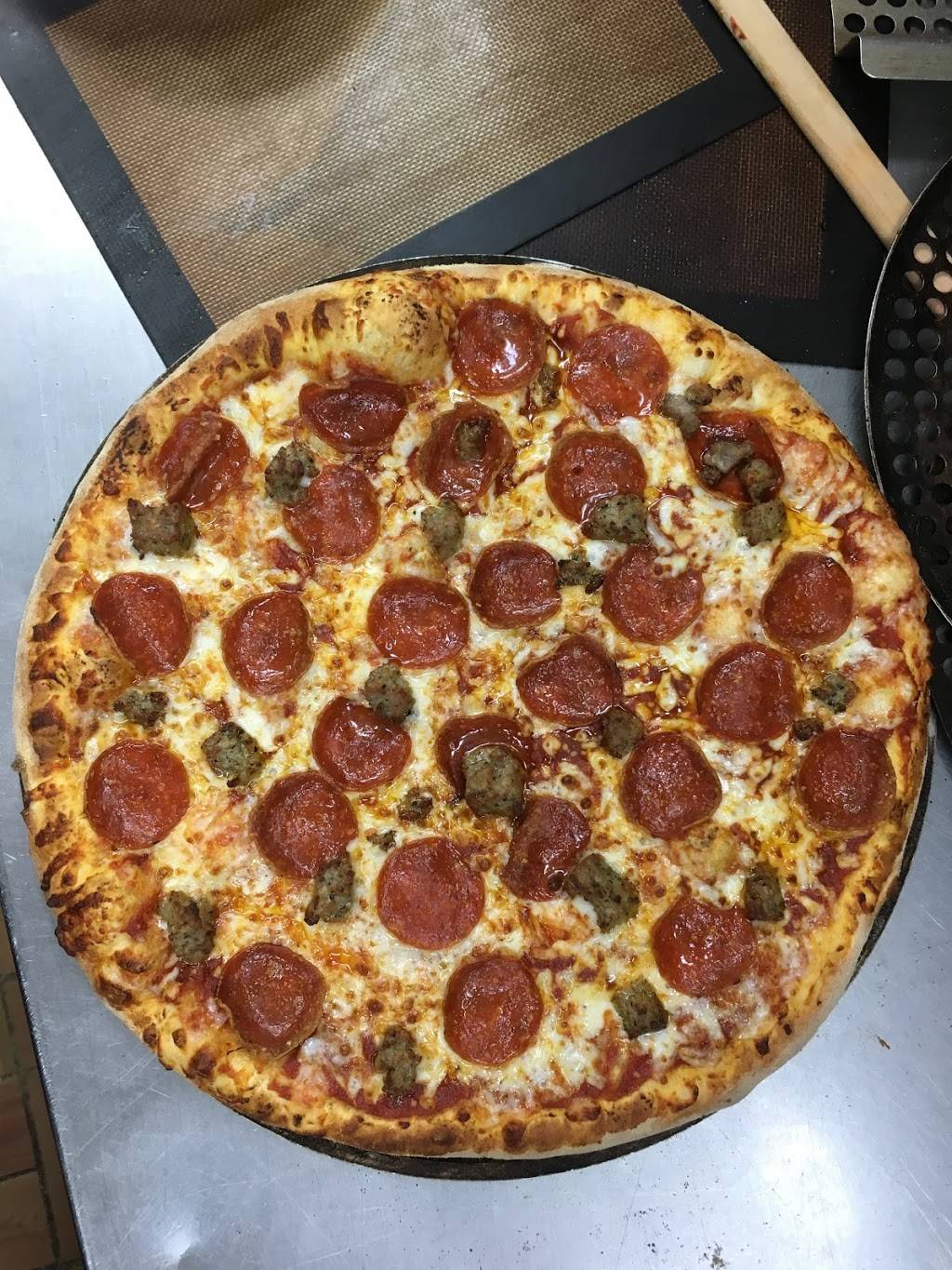 Dominos Pizza | meal delivery | 1211 Tuckerman St NW, Washington, DC 20011, USA | 2022916100 OR +1 202-291-6100