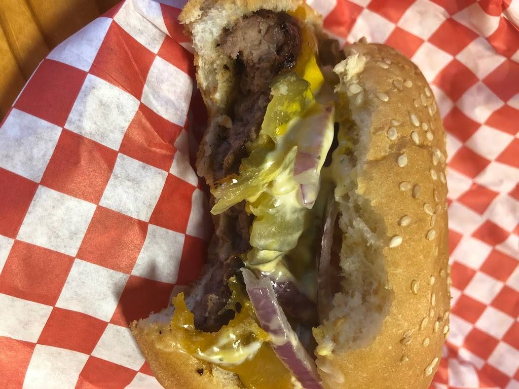 The Burger Hut | restaurant | 2451 Forest Ave, Chico, CA 95928, USA | 5308911430 OR +1 530-891-1430