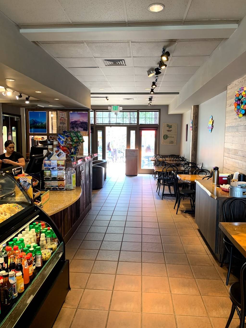 Mile High Coffee House | cafe | 356 E Elkhorn Ave #2, Estes Park, CO 80517, USA | 9705862222 OR +1 970-586-2222