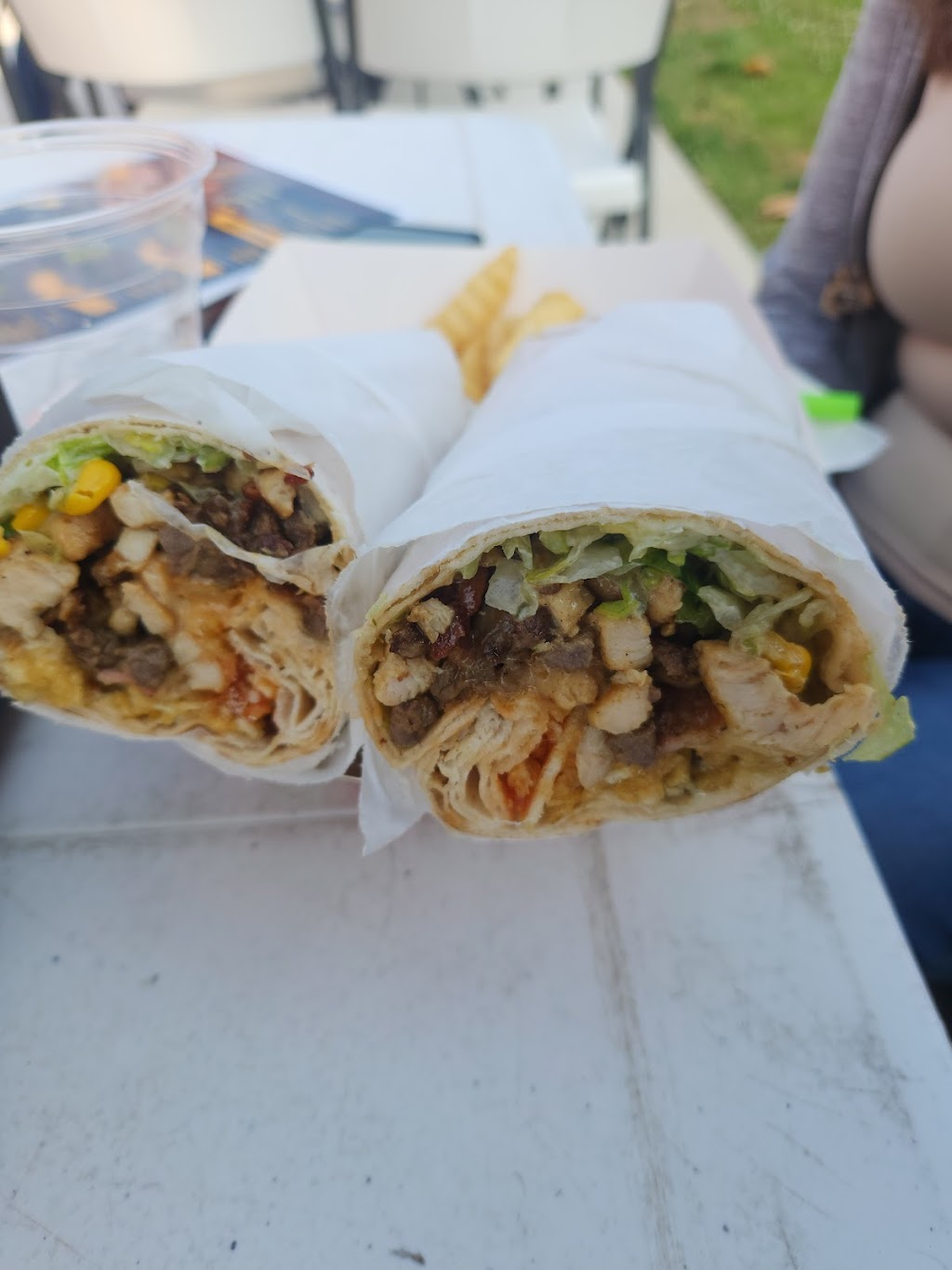 Caracas burger | restaurant | 5556 Peachtree Industrial Blvd, Chamblee, GA 30341, USA | 7863665378 OR +1 786-366-5378