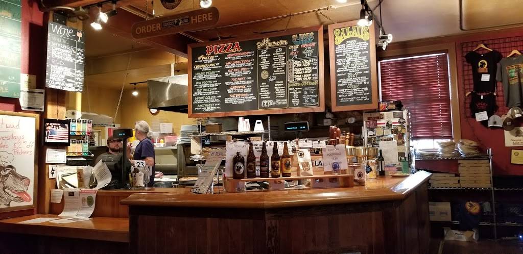 Lucky Labrador Public House | restaurant | 7675 SW Capitol Hwy, Portland, OR 97219, USA | 5032442537 OR +1 503-244-2537