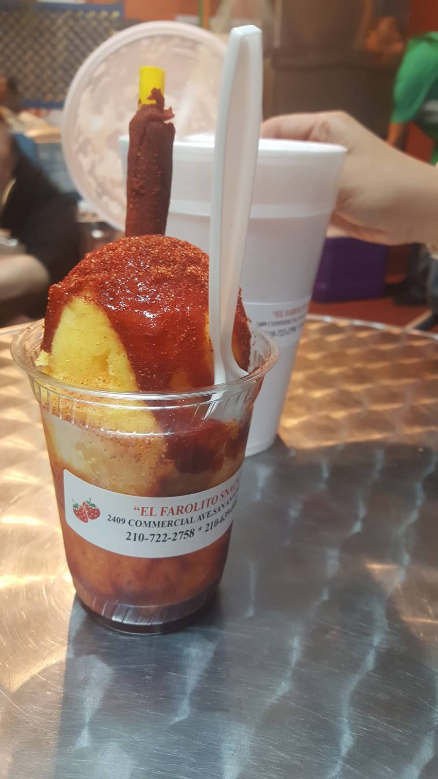 El Farolito Refresqueria and Snacks | restaurant | 2407 Commercial Ave, San Antonio, TX 78221, USA | 2106390081 OR +1 210-639-0081
