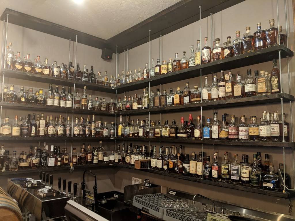 QBB - Quality Bourbons & Barbecue | restaurant | 216 Castro St, Mountain View, CA 94041, USA | 6509691112 OR +1 650-969-1112