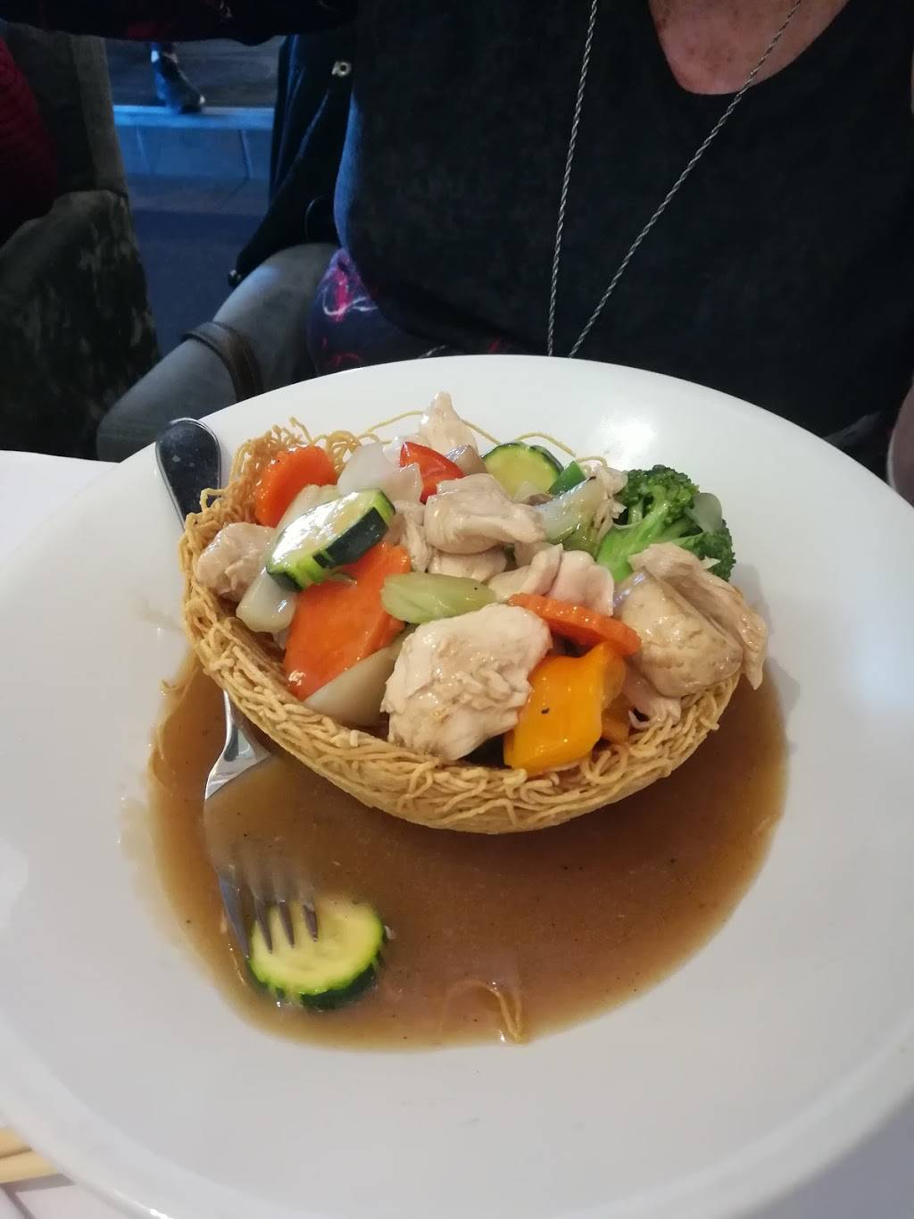 Yamato Sainte-Julie | restaurant | 1970 Rue Léonard-de-Vinci, Sainte-Julie, QC J3E 1Y9, Canada | 4509226030 OR +1 450-922-6030