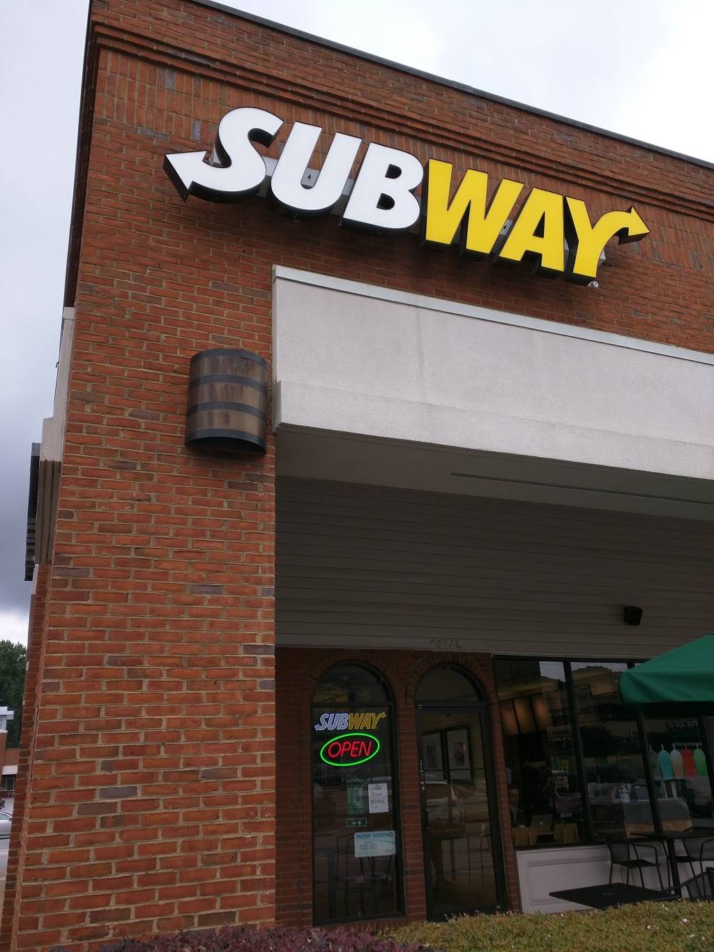 Subway | restaurant | 6681 Roswell Rd, Atlanta, GA 30328, USA | 4042500704 OR +1 404-250-0704