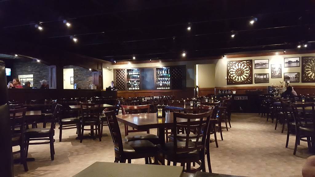 Tavern On Clark | restaurant | 755 Clark Dr, Rockford, IL 61107, USA | 8157087088 OR +1 815-708-7088