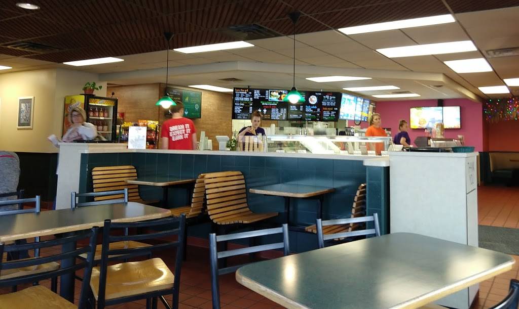 Paradise Island Grill & Ice Cream | restaurant | 2821 N Ballard Rd, Appleton, WI 54911, USA | 9207308555 OR +1 920-730-8555