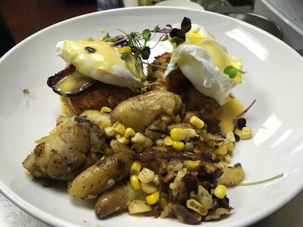 Aurelia - Honest Food & Drink | restaurant | 16 N Main St, Chagrin Falls, OH 44022, USA | 4406007770 OR +1 440-600-7770