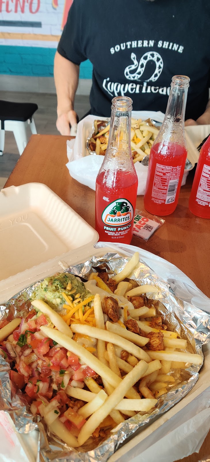 in-n-out taco | restaurant | 435 S Myrtle Ave, Clearwater, FL 33756, USA | 7279006666 OR +1 727-900-6666