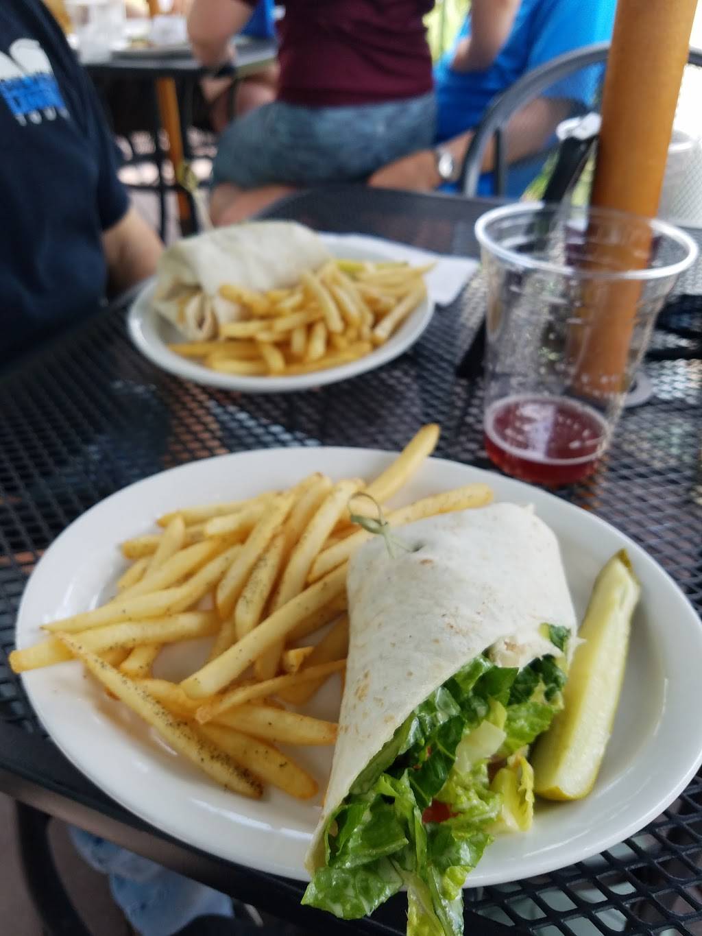 Cozys Pub | restaurant | 1431 Lexington Pkwy N, St Paul, MN 55103, USA | 6515291294 OR +1 651-529-1294