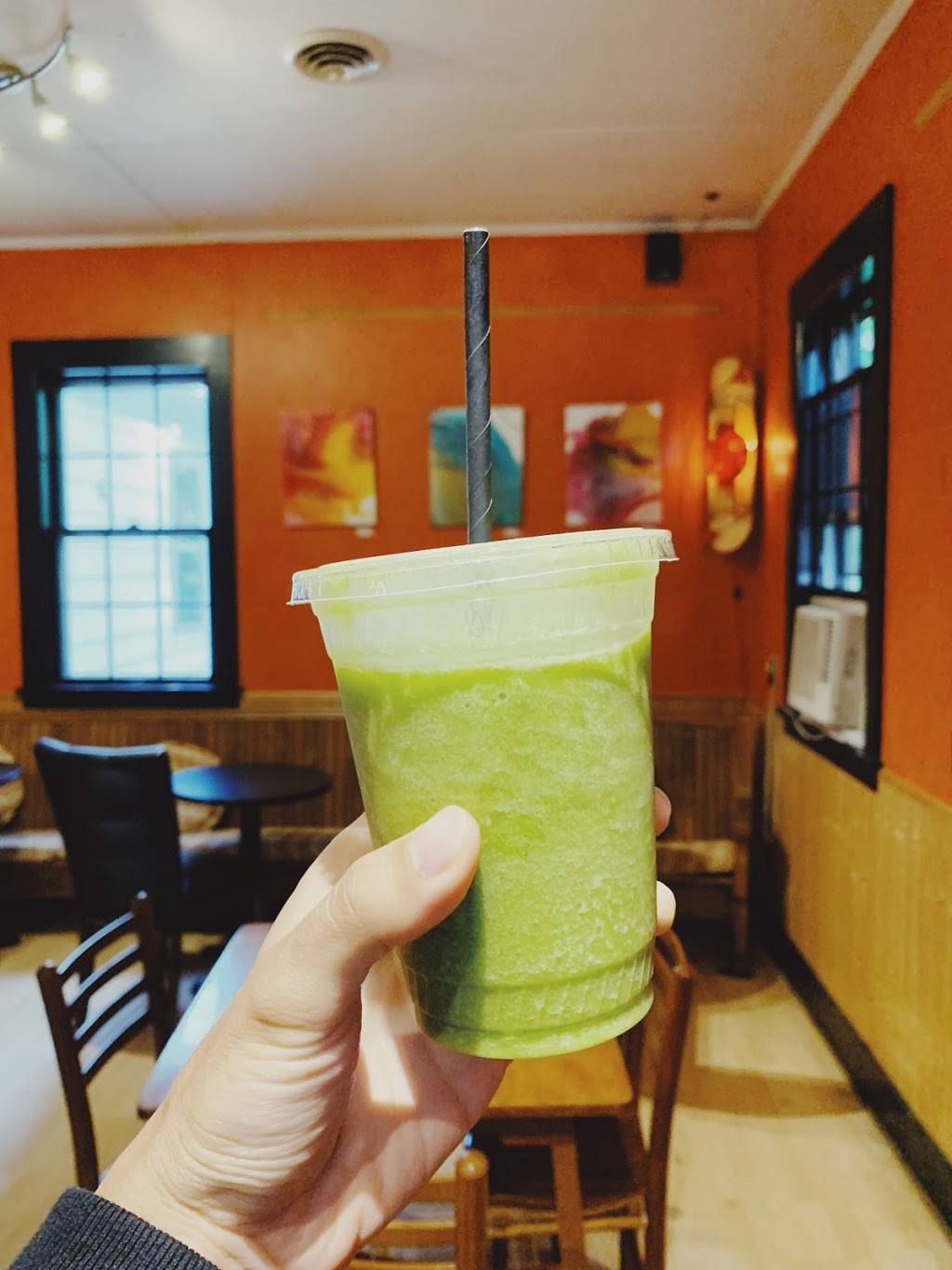 The Maia Papaya | restaurant | 2161 Main St, Bethlehem, NH 03574, USA | 6038699900 OR +1 603-869-9900