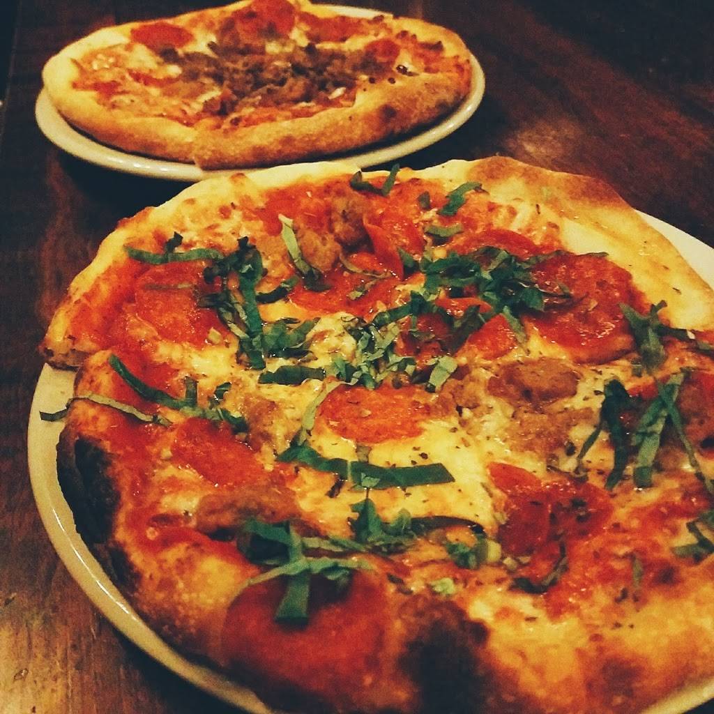 NYPD Pizza | restaurant | Phoenix Sky Harbor International Airport (PHX), 3800 E Sky Harbor Blvd, Phoenix, AZ 85034, USA | 6027595943 OR +1 602-759-5943