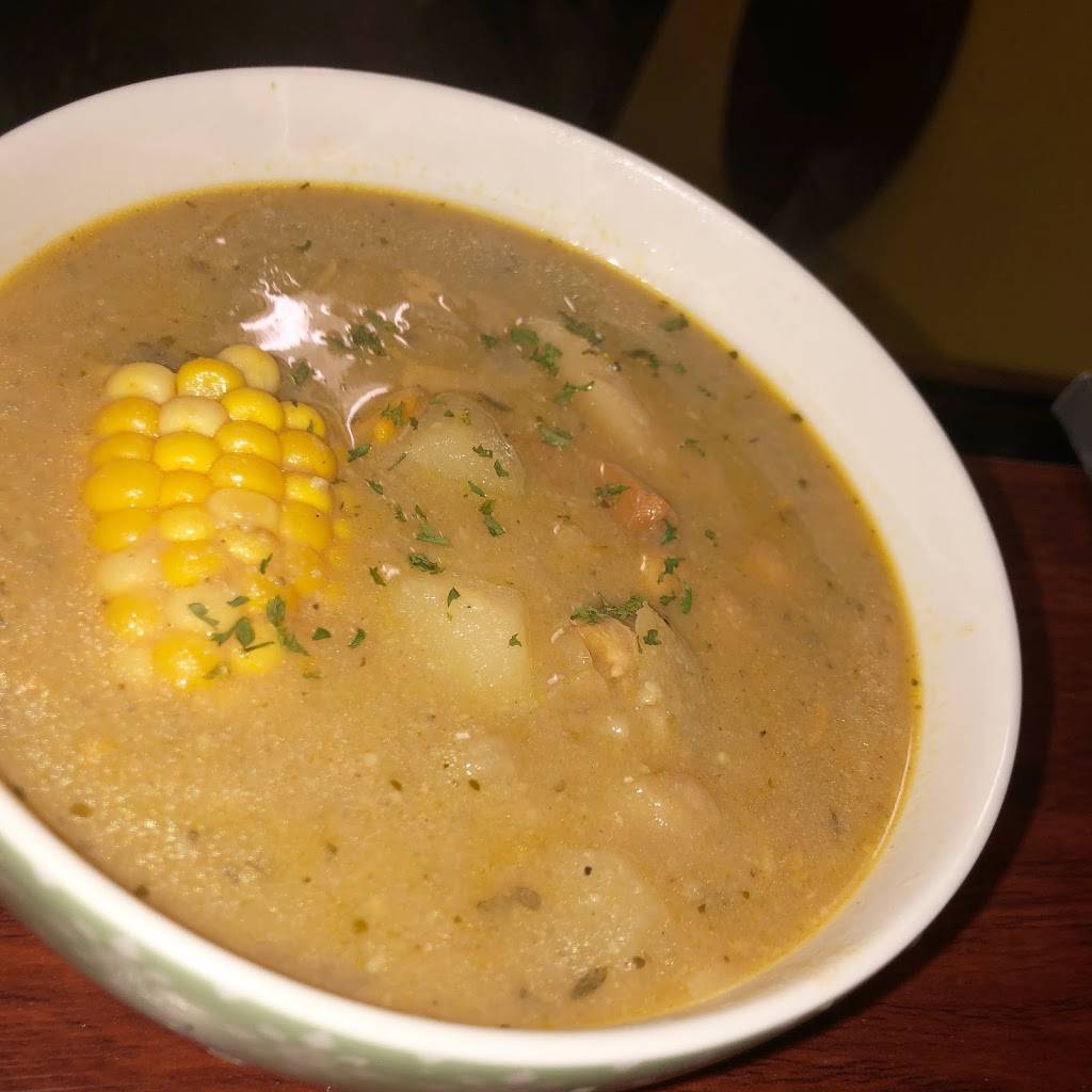 Simmer Jamaican Restaurant, LLC | restaurant | 606 South St, Utica, NY 13501, USA | 3155074015 OR +1 315-507-4015