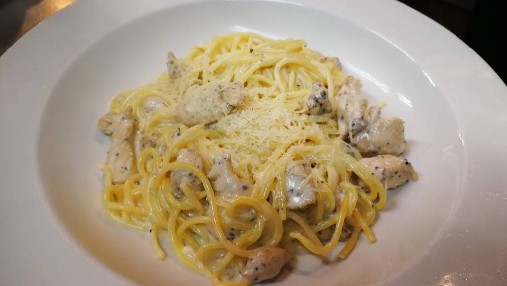 The Curvy Noodle | restaurant | 616 Tennessee Ave, Etowah, TN 37331, USA | 4237818789 OR +1 423-781-8789