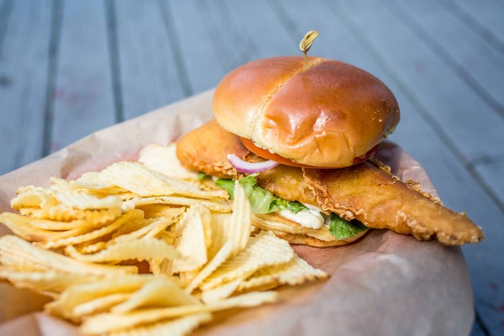 The Sandbar | restaurant | 4855 Kellogg Ave, Cincinnati, OH 45226, USA | 5135333810 OR +1 513-533-3810