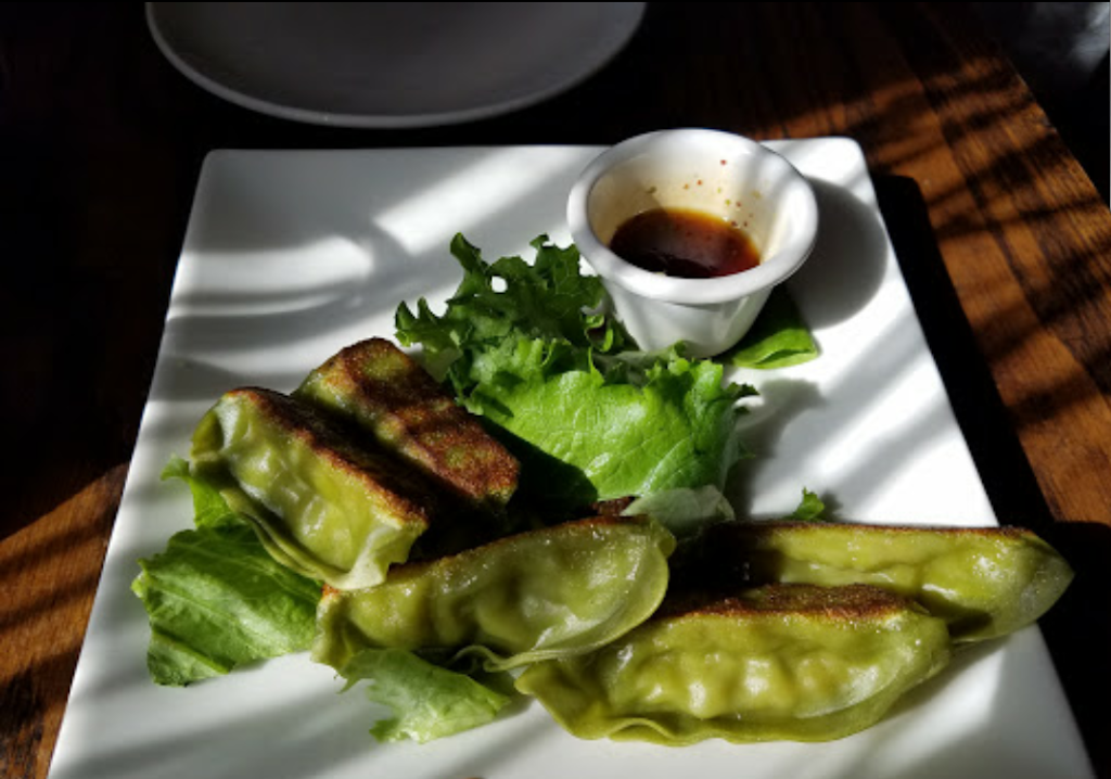 LuAnnes Wild Ginger | restaurant | 112 Smith St, Brooklyn, NY 11201, USA | 7188583880 OR +1 718-858-3880