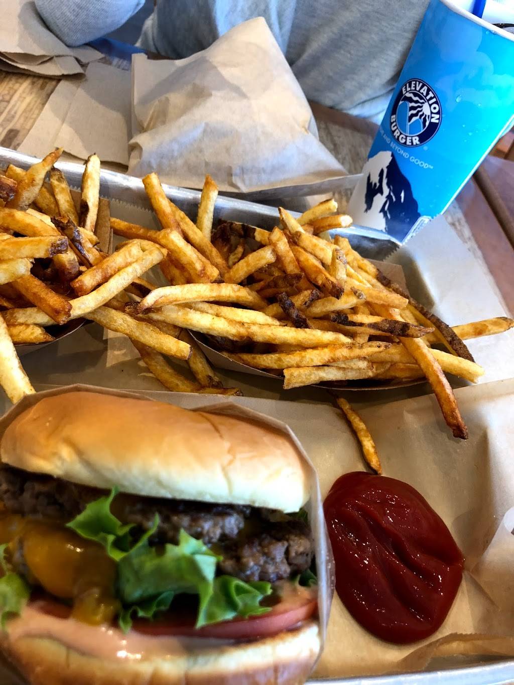 Elevation Burger | meal takeaway | 479 Stillwater Ave, Bangor, ME 04401, USA | 2072627351 OR +1 207-262-7351
