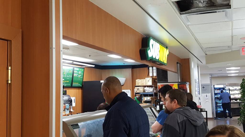 Subway Restaurants | restaurant | 301 University Blvd John Sealy Hospital Annex University of Texas, Med Branch, Galveston, TX 77555, USA | 4097729755 OR +1 409-772-9755
