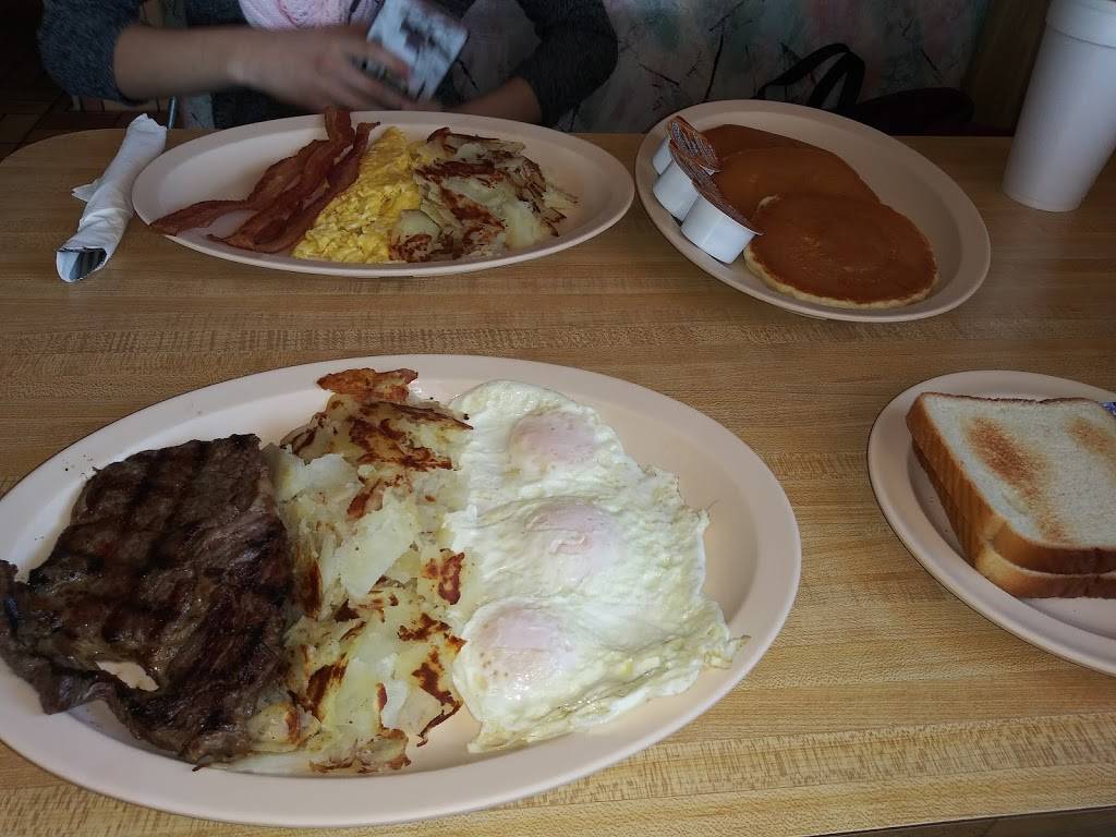 Wolfs | restaurant | 3643 Wolf Rd, Franklin Park, IL 60131, USA | 8474550070 OR +1 847-455-0070