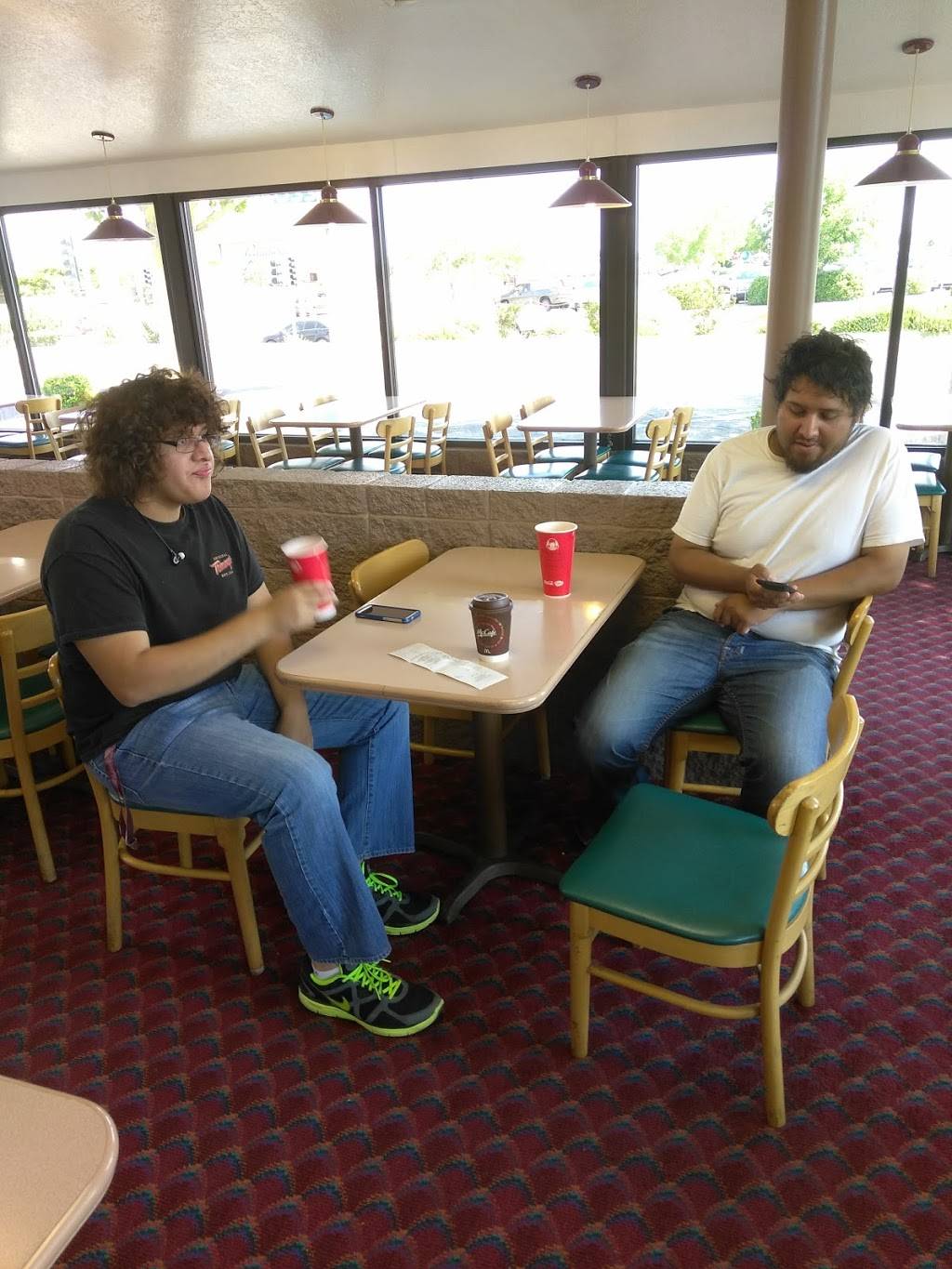 Wendys | restaurant | 410 Eubank Blvd NE, Albuquerque, NM 87123, USA | 5052756670 OR +1 505-275-6670