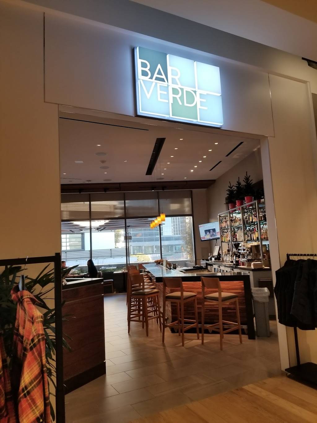 Bar Verde | restaurant | 10250 CA-2, Los Angeles, CA 90067, USA | 4242041316 OR +1 424-204-1316