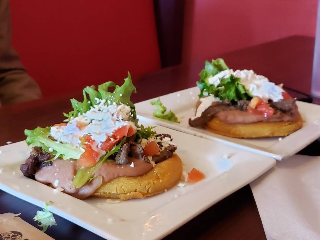 Cantina Louie | restaurant | 1900 US-1, St. Augustine, FL 32086, USA | 9047702608 OR +1 904-770-2608